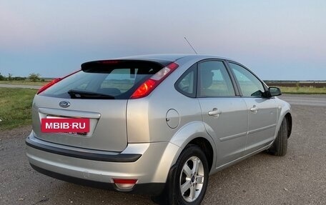 Ford Focus II рестайлинг, 2005 год, 410 000 рублей, 3 фотография