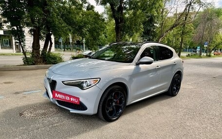 Alfa Romeo Stelvio, 2021 год, 3 900 000 рублей, 17 фотография
