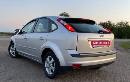 Ford Focus II рестайлинг, 2005 год, 410 000 рублей, 4 фотография