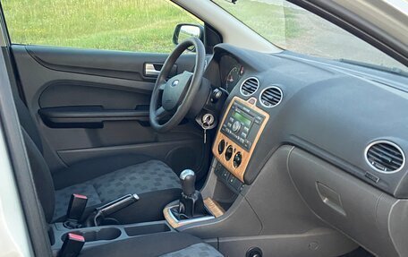 Ford Focus II рестайлинг, 2005 год, 410 000 рублей, 11 фотография