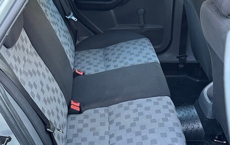 Ford Focus II рестайлинг, 2005 год, 410 000 рублей, 14 фотография