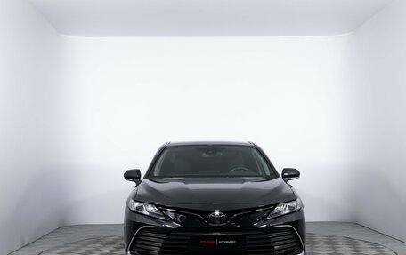 Toyota Camry, 2023 год, 3 970 000 рублей, 2 фотография
