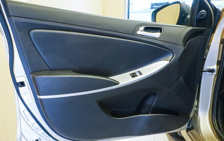 Hyundai Solaris II рестайлинг, 2012 год, 679 000 рублей, 8 фотография