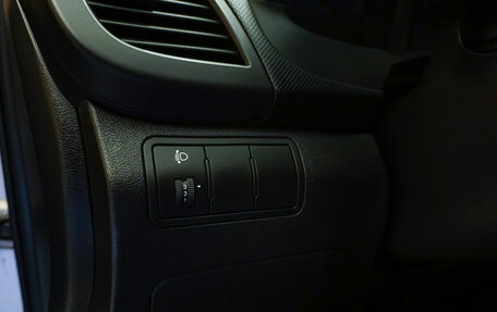 Hyundai Solaris II рестайлинг, 2012 год, 679 000 рублей, 10 фотография