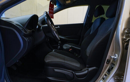 Hyundai Solaris II рестайлинг, 2012 год, 679 000 рублей, 11 фотография