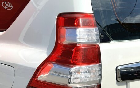 Toyota Land Cruiser Prado 150 рестайлинг 2, 2013 год, 2 890 000 рублей, 10 фотография