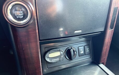 Toyota Land Cruiser Prado 150 рестайлинг 2, 2013 год, 2 890 000 рублей, 26 фотография