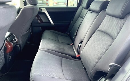 Toyota Land Cruiser Prado 150 рестайлинг 2, 2013 год, 2 890 000 рублей, 30 фотография