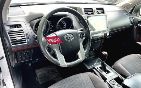 Toyota Land Cruiser Prado 150 рестайлинг 2, 2013 год, 2 890 000 рублей, 29 фотография