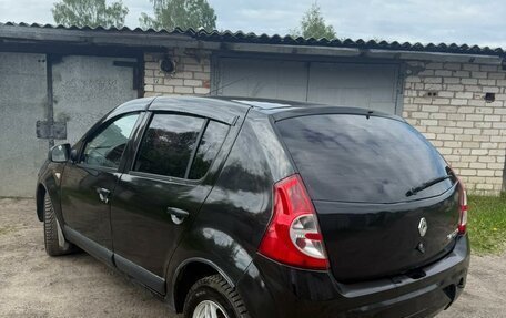Renault Logan I, 2011 год, 375 000 рублей, 4 фотография