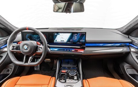 BMW M5, 2025 год, 22 800 000 рублей, 19 фотография