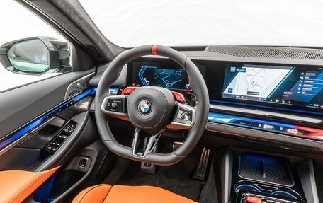 BMW M5, 2025 год, 22 800 000 рублей, 33 фотография