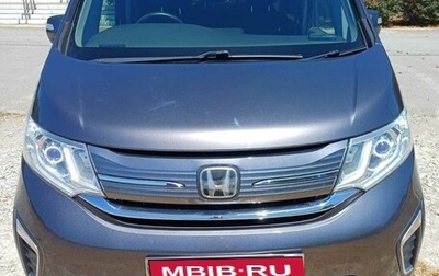 Honda Stepwgn IV, 2015 год, 1 650 000 рублей, 1 фотография