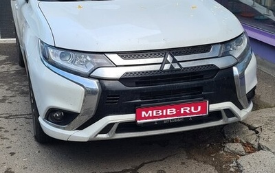 Mitsubishi Outlander III рестайлинг 3, 2022 год, 2 290 000 рублей, 1 фотография