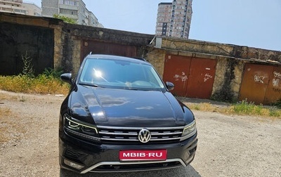 Volkswagen Tiguan II, 2018 год, 2 850 000 рублей, 1 фотография