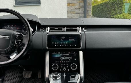 Land Rover Range Rover IV рестайлинг, 2018 год, 7 150 000 рублей, 5 фотография