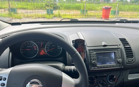 Nissan Note II рестайлинг, 2010 год, 800 000 рублей, 9 фотография