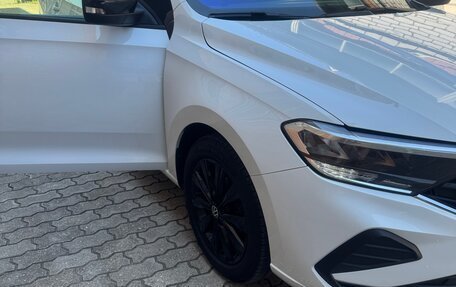 Volkswagen Polo VI (EU Market), 2020 год, 1 750 000 рублей, 2 фотография
