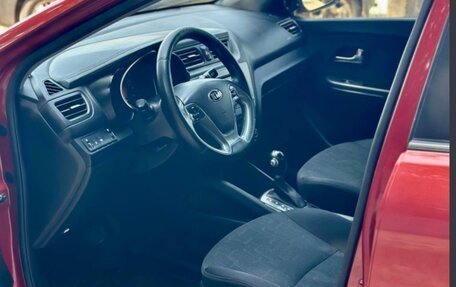 KIA Rio III рестайлинг, 2016 год, 750 000 рублей, 21 фотография