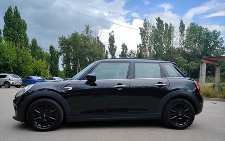 MINI Hatch, 2020 год, 1 900 000 рублей, 2 фотография