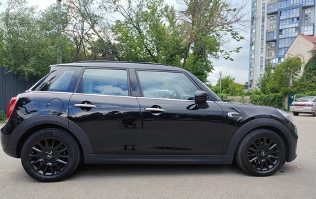 MINI Hatch, 2020 год, 1 900 000 рублей, 6 фотография