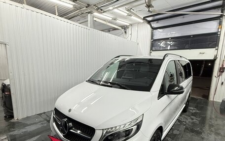 Mercedes-Benz V-Класс, 2020 год, 6 770 000 рублей, 5 фотография