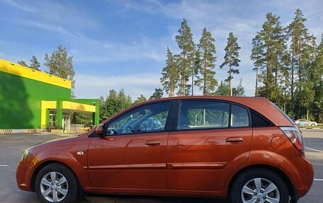 KIA Rio II, 2009 год, 680 000 рублей, 2 фотография
