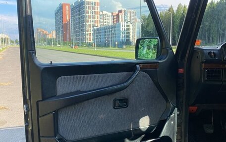 Mercedes-Benz G-Класс W463 рестайлинг _ii, 1993 год, 1 800 000 рублей, 22 фотография