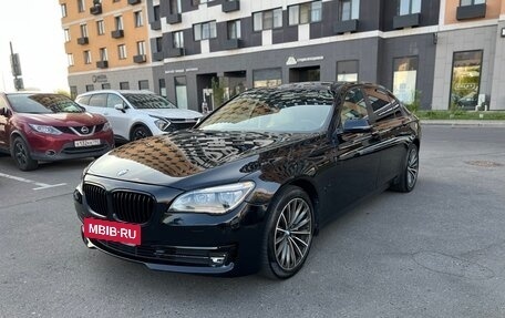 BMW 7 серия, 2012 год, 1 400 000 рублей, 3 фотография