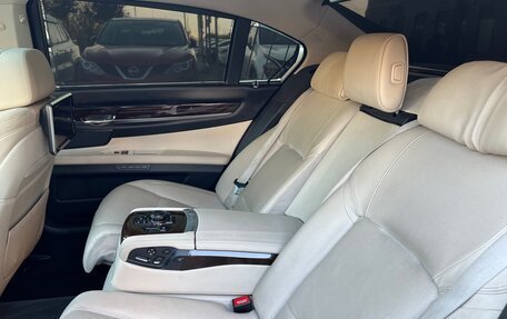 BMW 7 серия, 2012 год, 1 400 000 рублей, 19 фотография