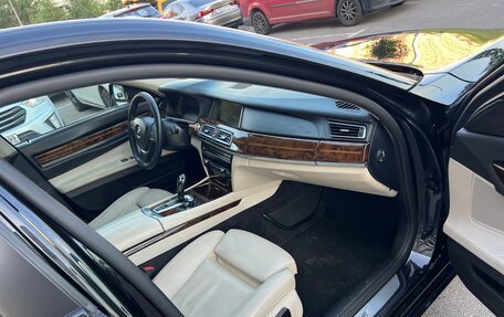 BMW 7 серия, 2012 год, 1 400 000 рублей, 21 фотография