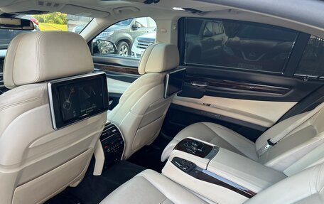 BMW 7 серия, 2012 год, 1 400 000 рублей, 15 фотография