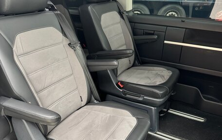 Volkswagen Multivan T6 рестайлинг, 2020 год, 6 200 000 рублей, 6 фотография