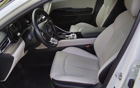 KIA K5, 2020 год, 2 500 000 рублей, 29 фотография