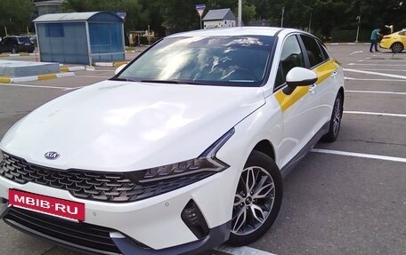 KIA K5, 2020 год, 2 500 000 рублей, 25 фотография