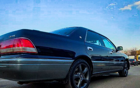 Toyota Crown, 1998 год, 1 000 000 рублей, 2 фотография