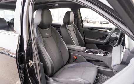 Volkswagen Tiguan, 2024 год, 4 749 000 рублей, 8 фотография