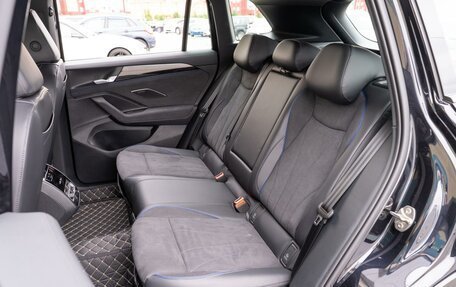 Volkswagen Tiguan, 2024 год, 4 749 000 рублей, 9 фотография