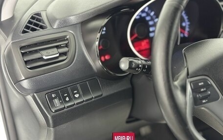 KIA Rio III рестайлинг, 2016 год, 890 000 рублей, 9 фотография