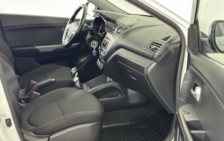 KIA Rio III рестайлинг, 2016 год, 890 000 рублей, 14 фотография