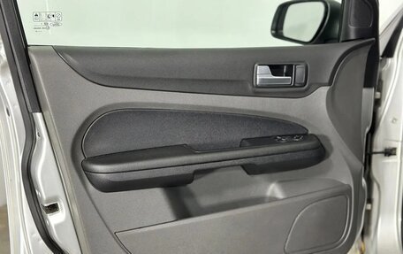 Ford Focus II рестайлинг, 2006 год, 440 000 рублей, 8 фотография
