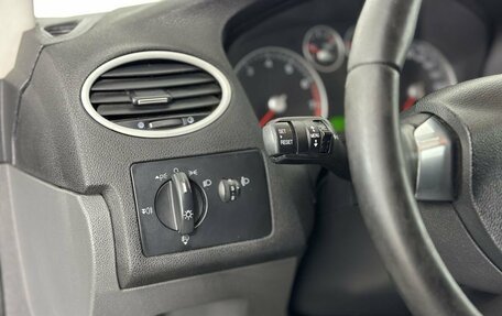 Ford Focus II рестайлинг, 2006 год, 440 000 рублей, 9 фотография