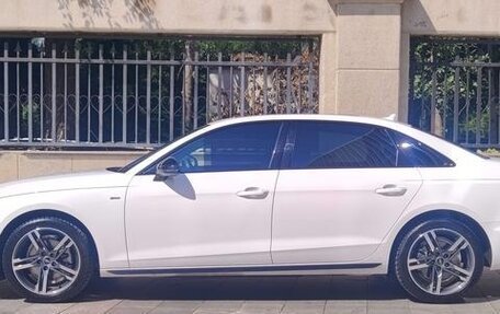 Audi A4, 2022 год, 3 000 000 рублей, 5 фотография