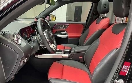Mercedes-Benz GLB AMG, 2022 год, 3 674 000 рублей, 7 фотография