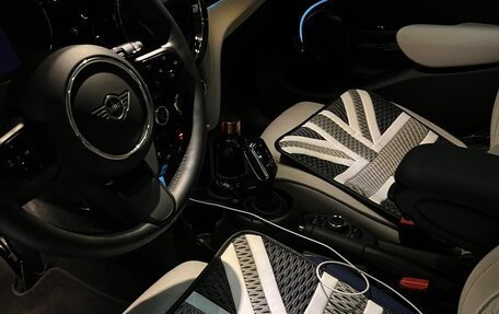 MINI Hatch, 2022 год, 2 030 000 рублей, 9 фотография