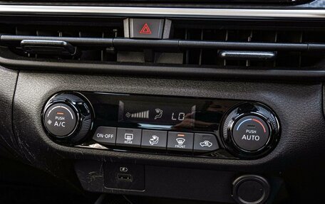 Nissan Note, 2021 год, 1 790 000 рублей, 14 фотография