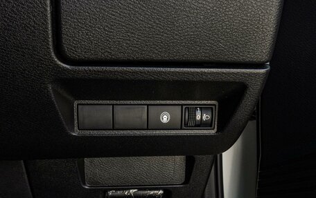 Nissan Note, 2021 год, 1 790 000 рублей, 18 фотография