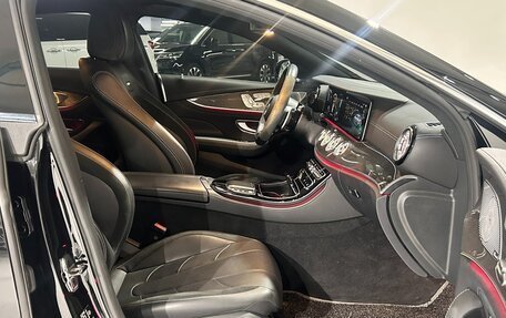 Mercedes-Benz CLS, 2022 год, 5 979 000 рублей, 11 фотография