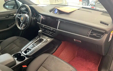 Porsche Macan I рестайлинг, 2021 год, 4 780 596 рублей, 9 фотография