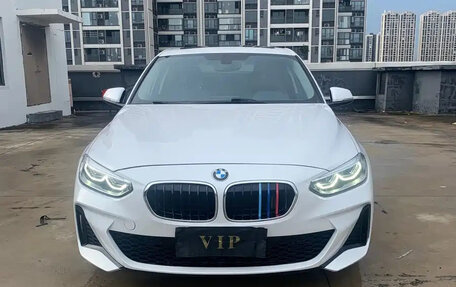 BMW 1 серия, 2020 год, 1 700 000 рублей, 2 фотография